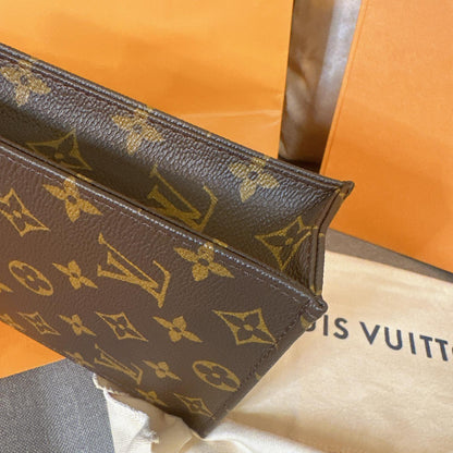 *現貨*LV Petit Sac Plat 小款琴譜包 P39800 /T63500