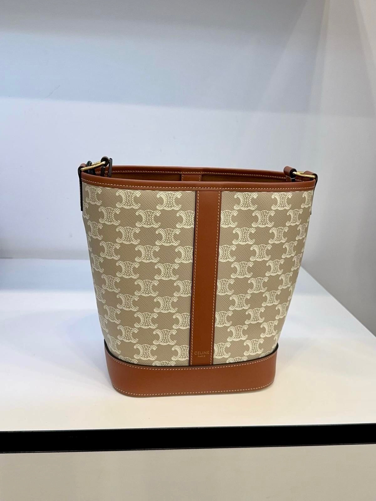 @Celine Outlet Bucket S 小款白老花水桶包