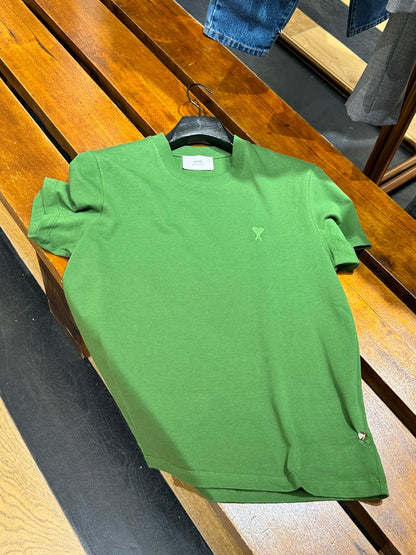 @Ami T 綠色刺繡短袖T恤/110P70 🔔限時折🉐3950