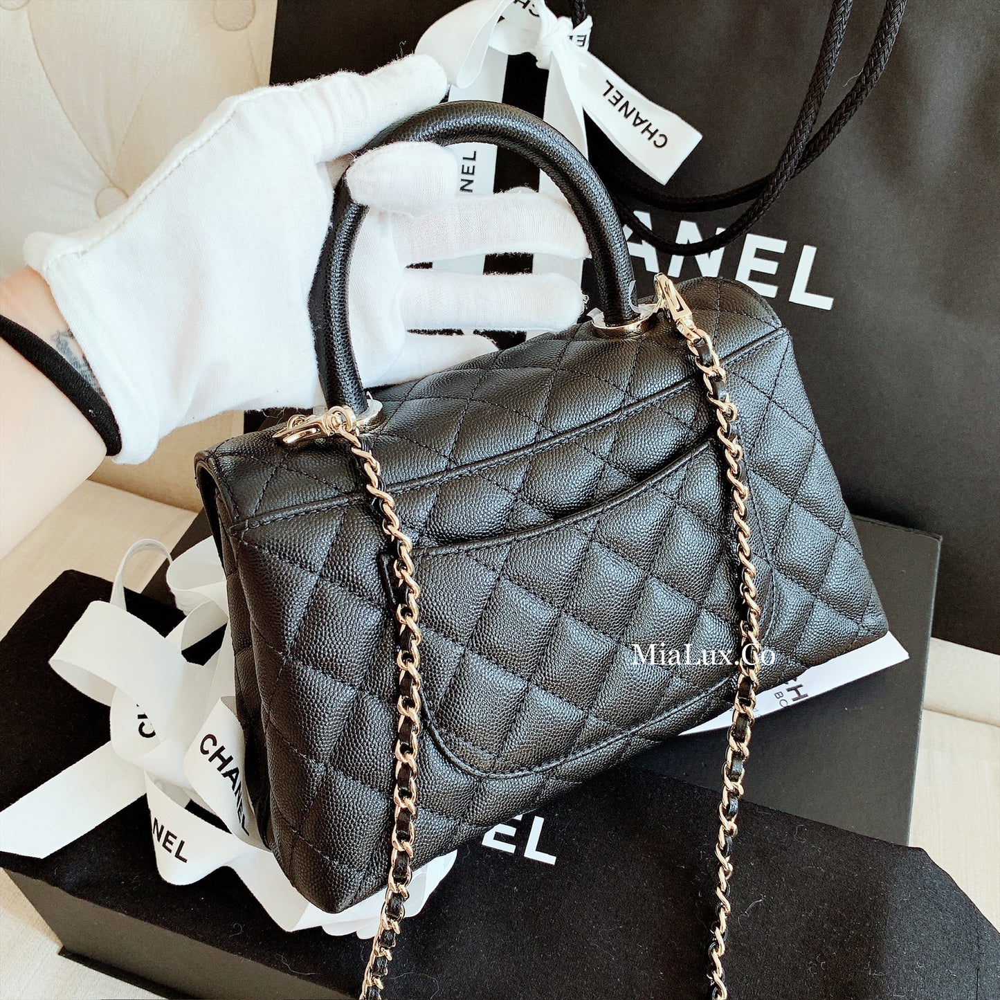 CHANEL▶︎✨| MINI CALFSKIN FLAP BAG WITH HANDLE 迷你牛皮手把翻蓋包 A92990 -