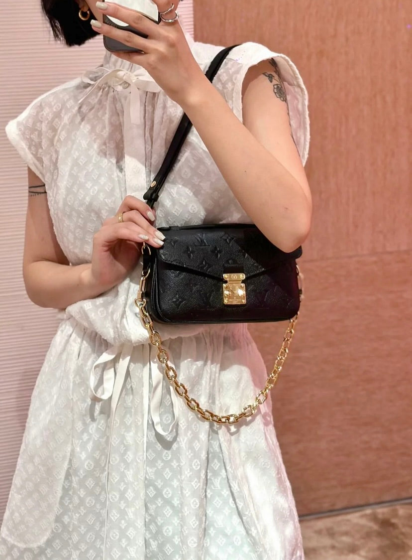 LV Pochette Métis East West 小郵差包/2420✨🉐100220