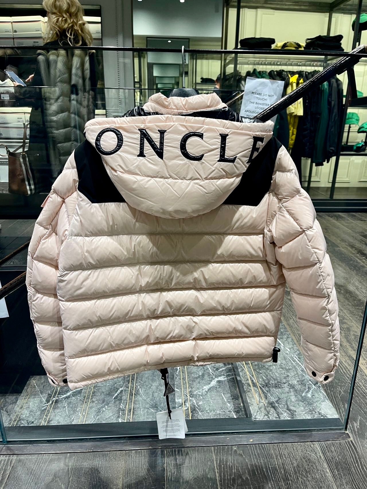 @Moncler coat 羽絨外套/1250P838 🔔限時折🉐38710