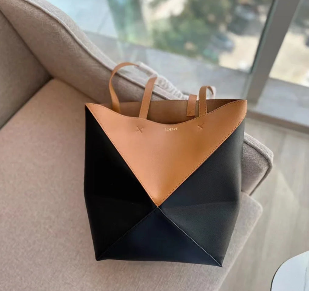 Loewe▪️Puzzle Fold Tote Mini 拼色拼圖折疊包-米白/1350SF1200 ㊙️折扣🉐49000💰