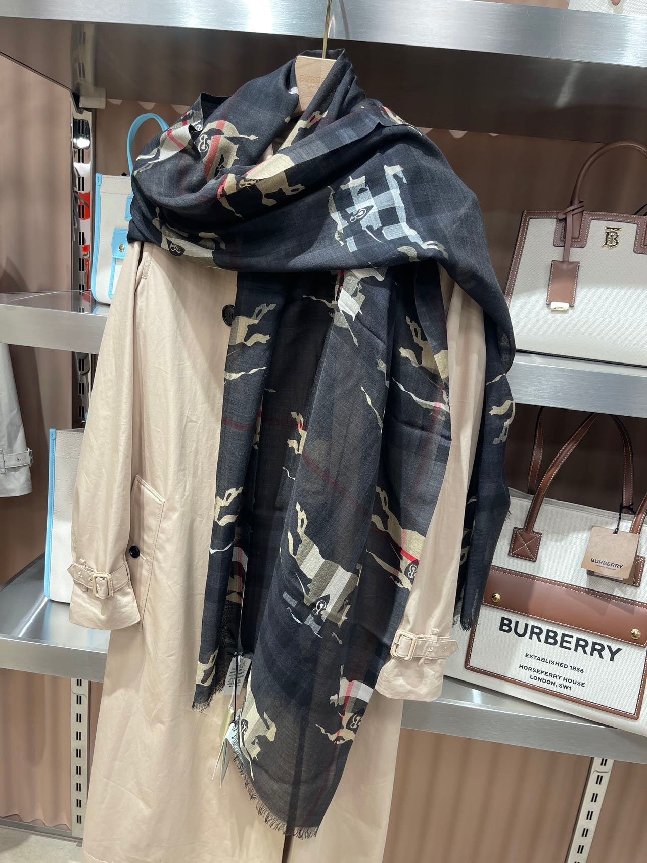 @Burberry Scarf 印花大圍巾/350P245 🔥折上七折🉐9220