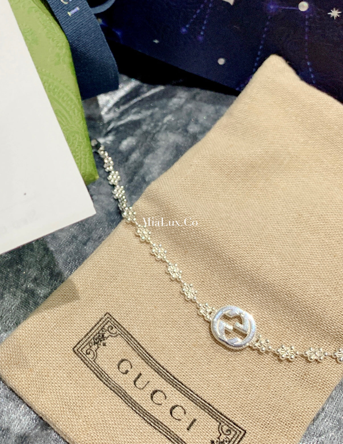 Gucci Interlocking G Bracelet in Silver 銀色LOGO G手鍊 ‎ *£295
