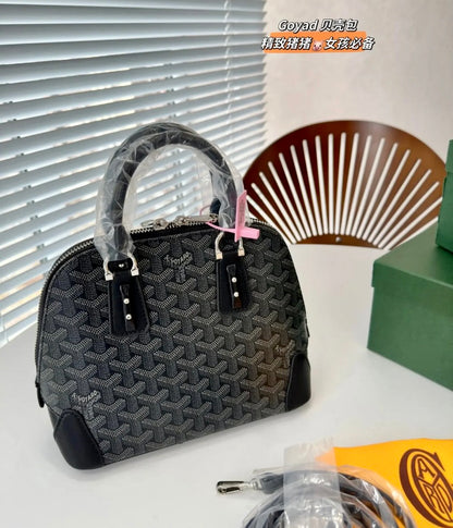 Goyard Vendôme Mini Bag 迷你貝殼包/E2600 🍀🉐105000🇪🇺