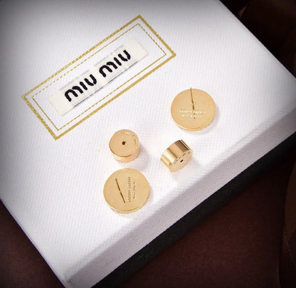 MiuMiu Enameled Metal Earrings 珐瑯圓形耳環/240E260 🉐9600🏷️