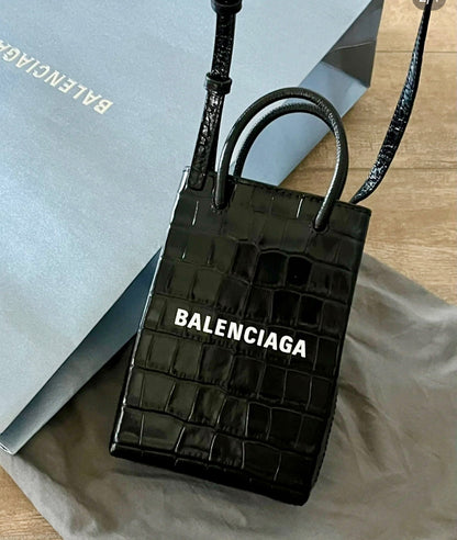 @Balenciaga巴黎世家 Shopping Phone 鱷魚手機包/920P600 🔔限時折🉐27800