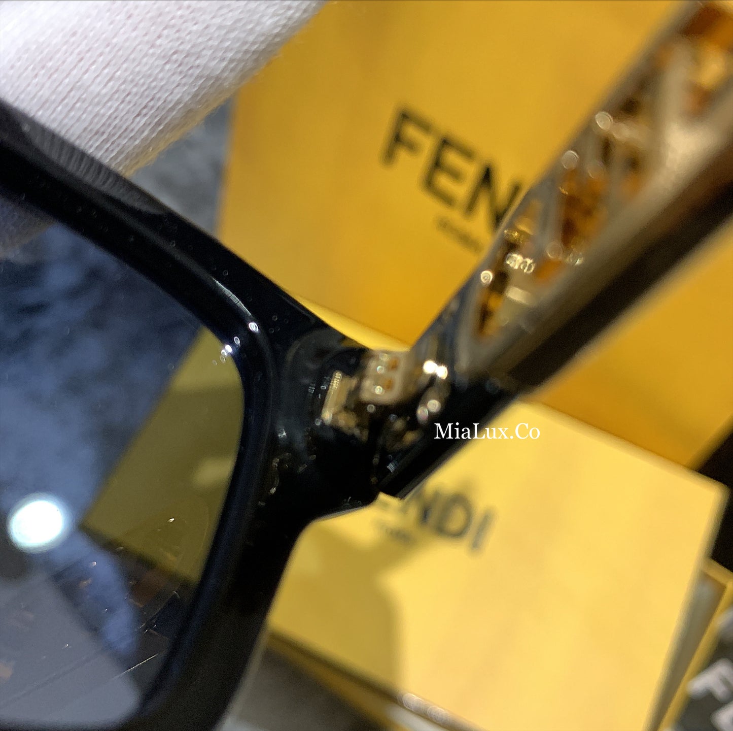 FENDI✨ O'LOCK BLACK ACETATE SUNGLASSES 方框太陽眼鏡 * £330