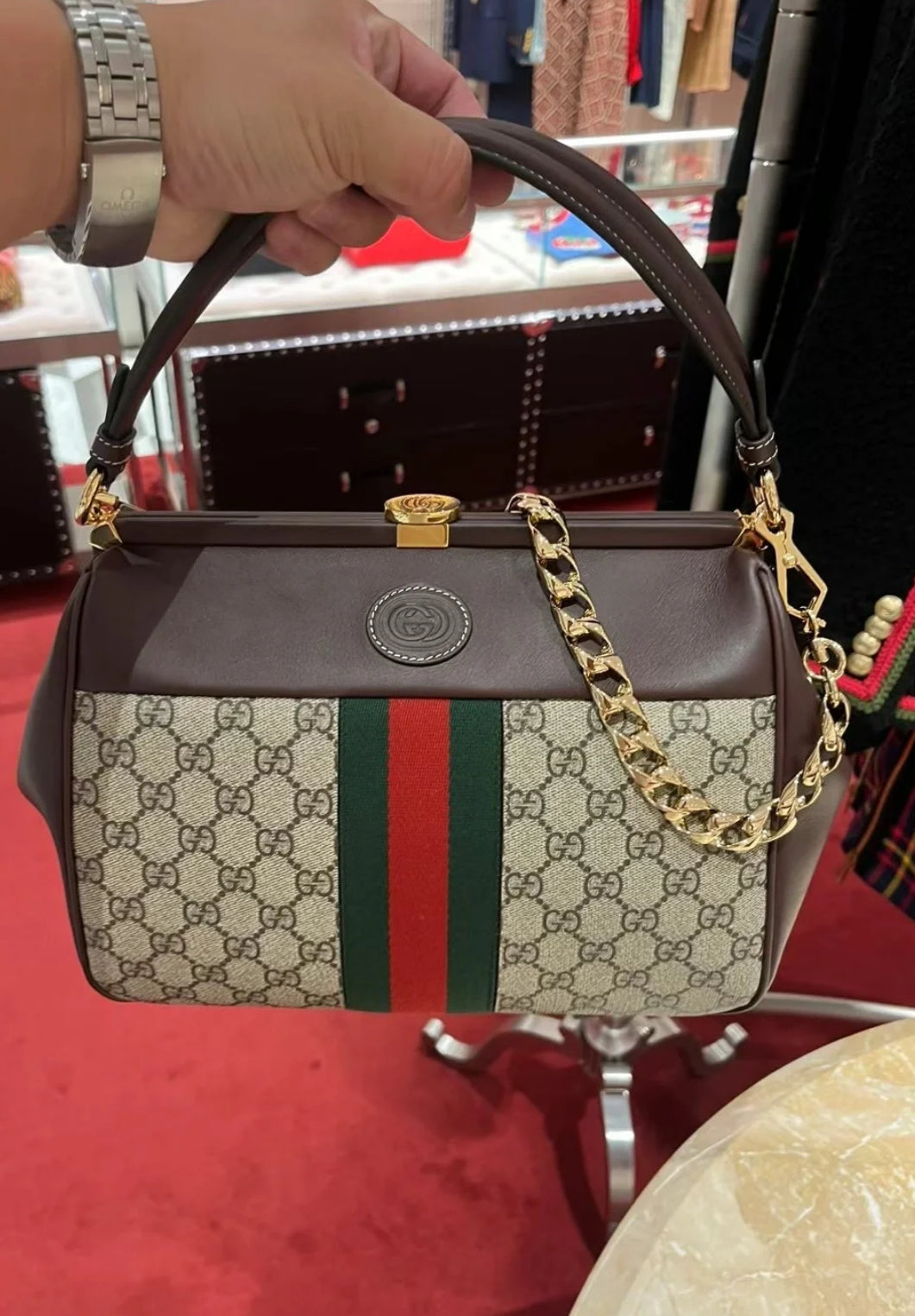 @Gucci Ophidia 口金大容量肩背鏈包/3340P1170 🔔限時折🉐53450