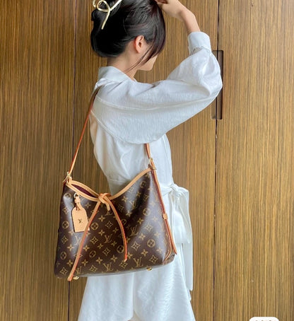 LV CarryAll PM 爆款小款肩背包/1880 ✨🉐78080