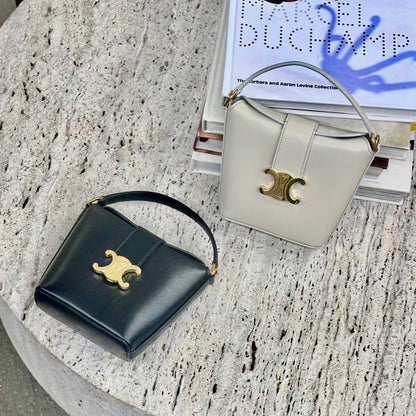 Celine Bucket triomphe Mini 迷你薯條包/1650E1800 🉐64000🇪🇺
