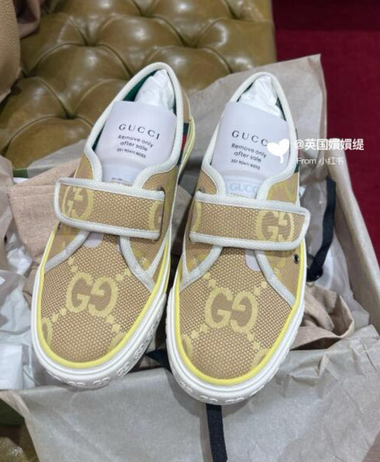 @Gucci Tennis 1977 運動鞋/525P265 🔔限時折🉐12730