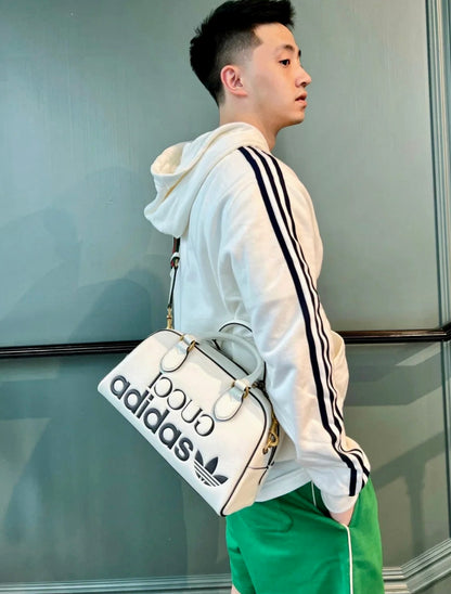 @GuccixAdidas▪️Duffle Bag 聯名手提包/2200P1540 🔔限時折🉐70300