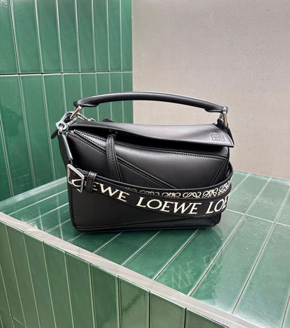 Loewe Puzzle bag S 小款緹花肩帶拼圖包/2800H2520 💚折扣🉐101800