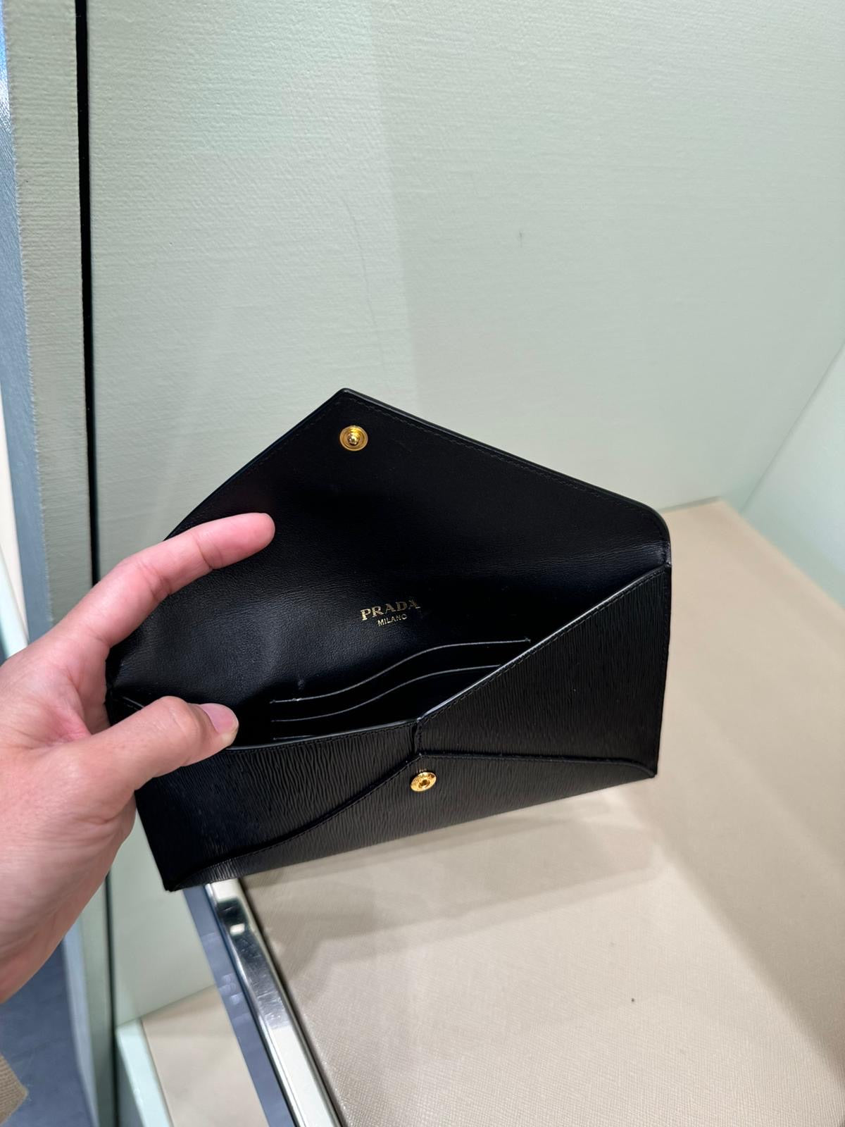 @Prada Wallet 信封長夾/590P300 🔔限時折🉐14300