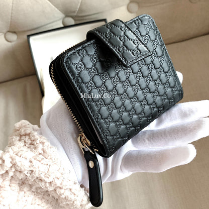 @Gucci Embossed Wallet 壓紋雙層拉鍊短夾/P230