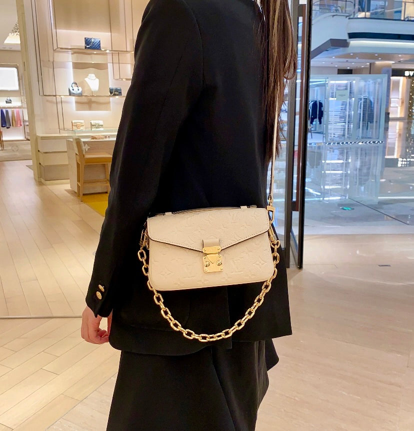 LV Pochette Métis East West 小郵差包/2420✨🉐100220