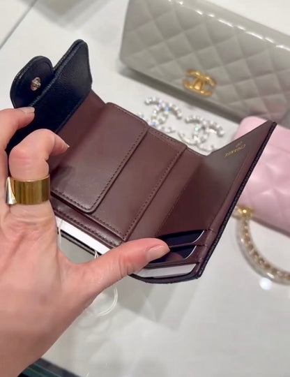 CHANEL▪️CF 新款小款三折短夾/🉐32800 🏷️