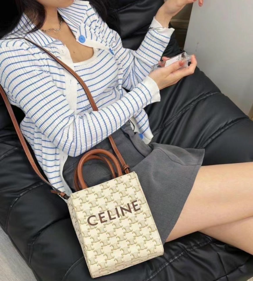 Celine Vertical Cabas Mini 迷你老花琴譜包/1150E1200 🉐43000🇪🇺