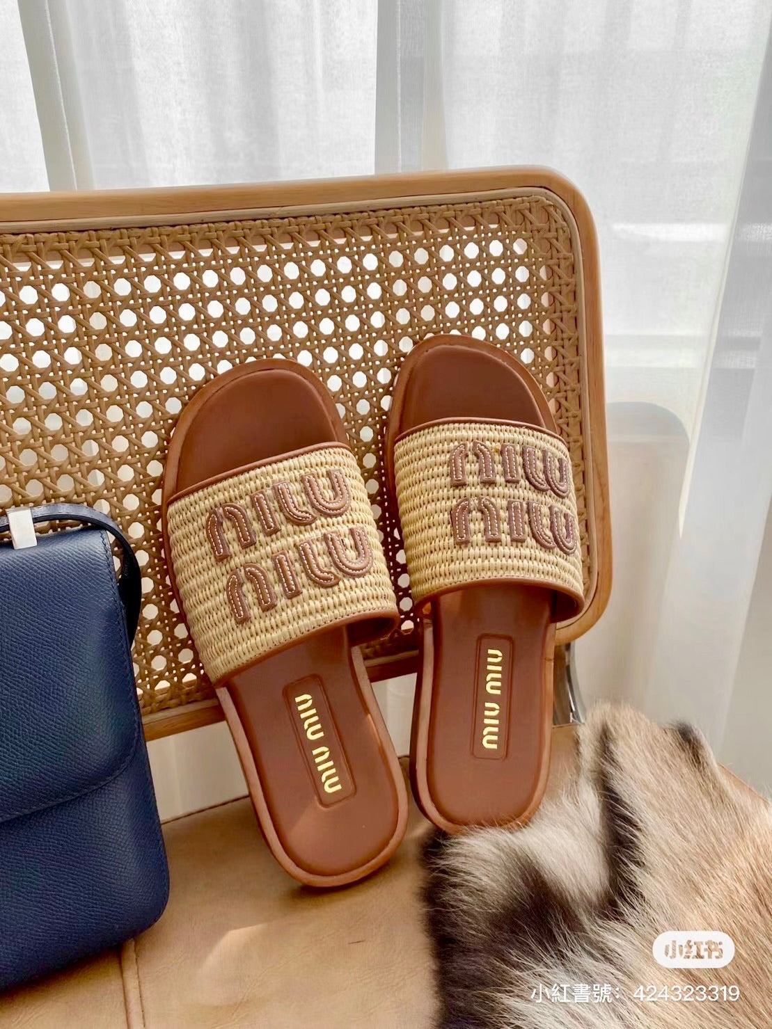 MiuMiu Raffia-effect Slides 草編涼拖鞋/660E720 🉐26200🇪🇺