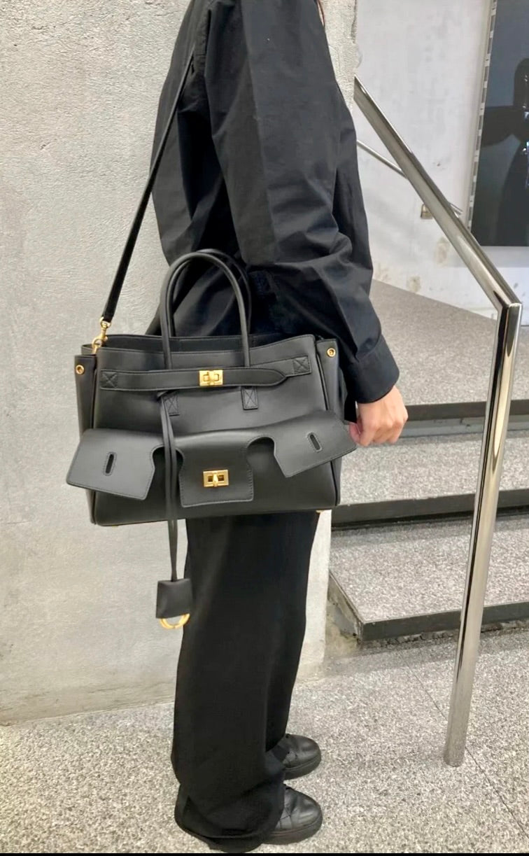 Balenciaga巴黎世家 Bel Air Mini/S/M/XL 托特包/E2900E3500E4500E6500🇪🇺