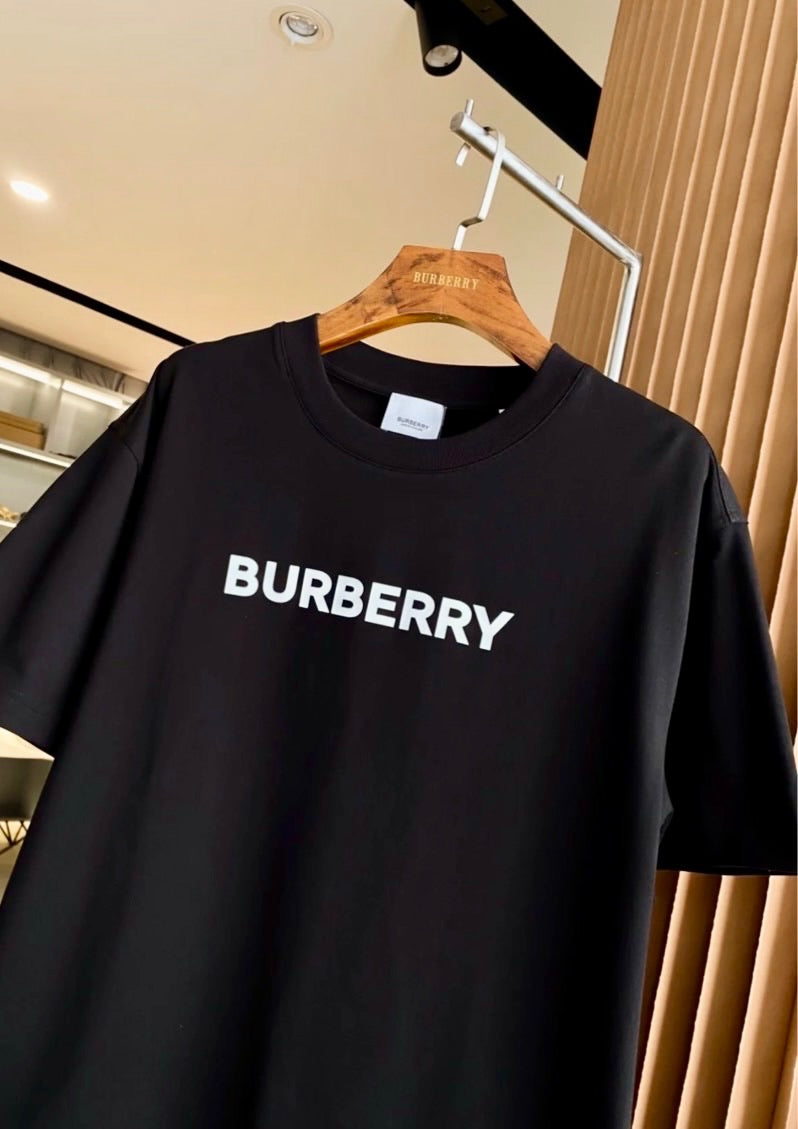 Burberry Logo 男生款T恤上衣/390C259㊙️折扣🉐10880💰