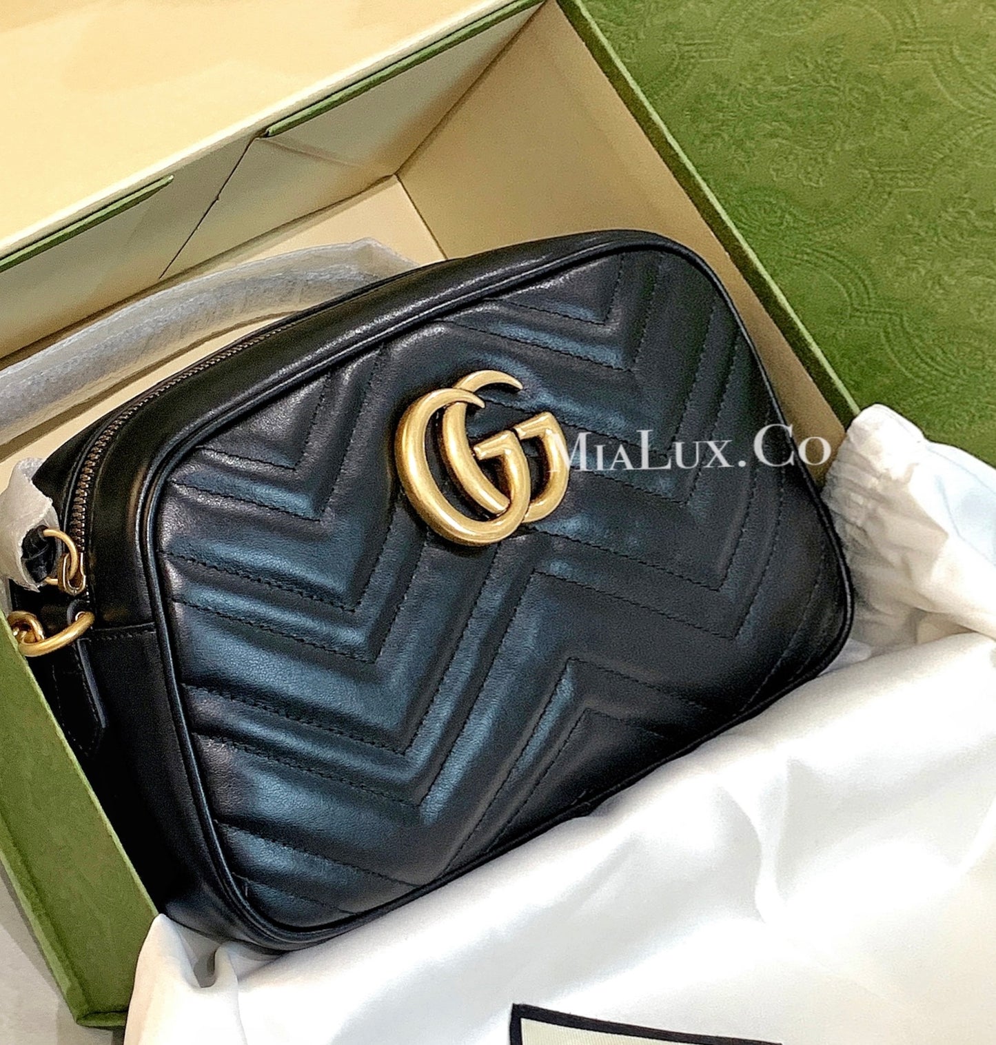 Gucci▪️GG Marmont Small Matelassé Calfskin Shoulder Bag 小款馬夢皮革相機包 -  * £ 1,340