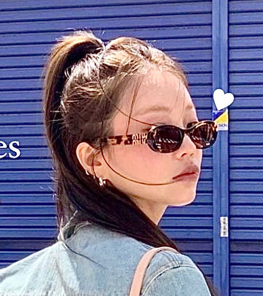 MiuMiu Glimpse Sunglasses 琥珀太陽眼鏡/370E390 🉐14650🇪🇺