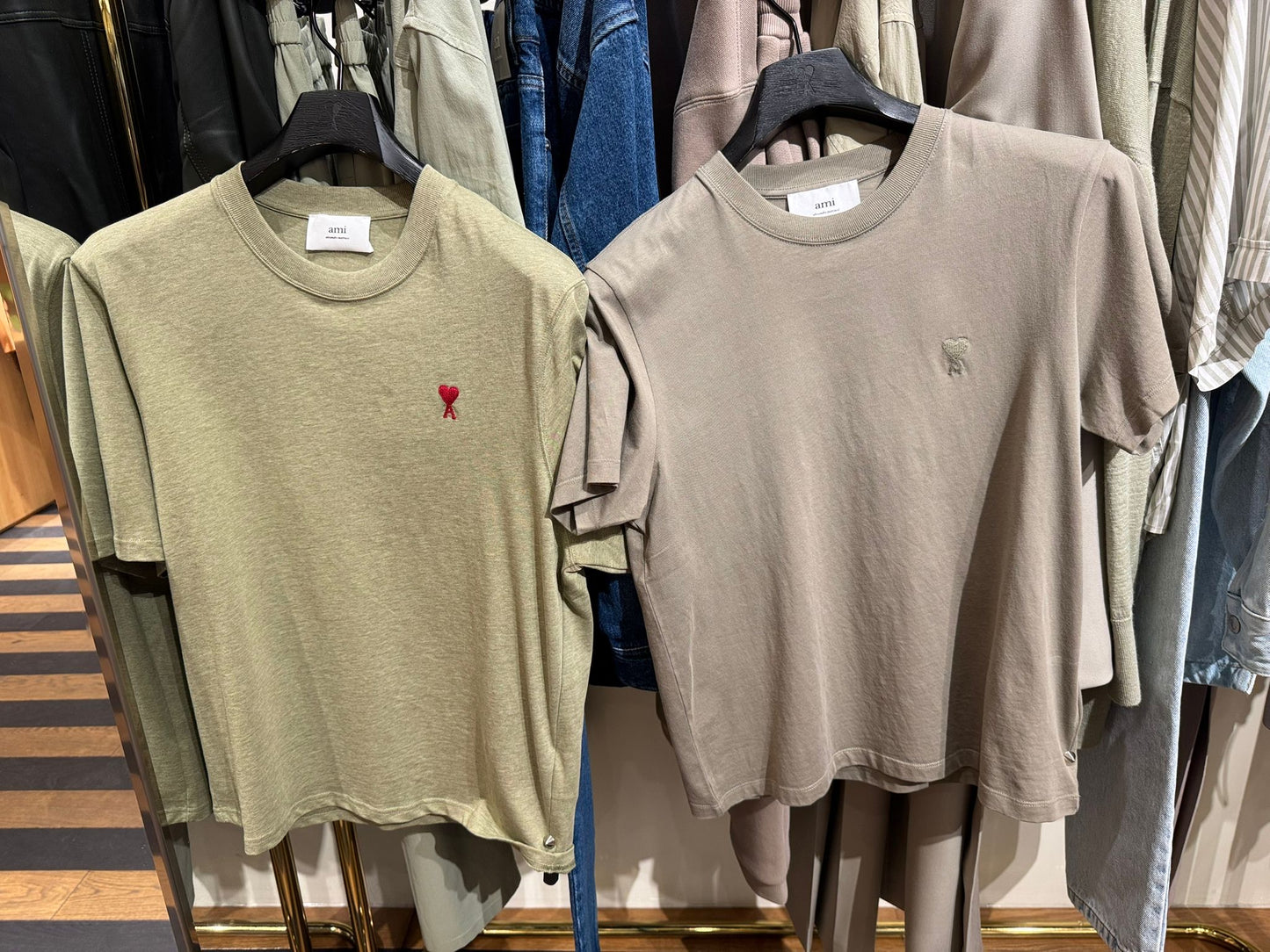 @Ami Outlet T 刺繡短袖T恤