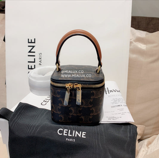 *現貨*Celine▪️VANITY MINI 老花化妝包/870E900 年前特價🉐29800