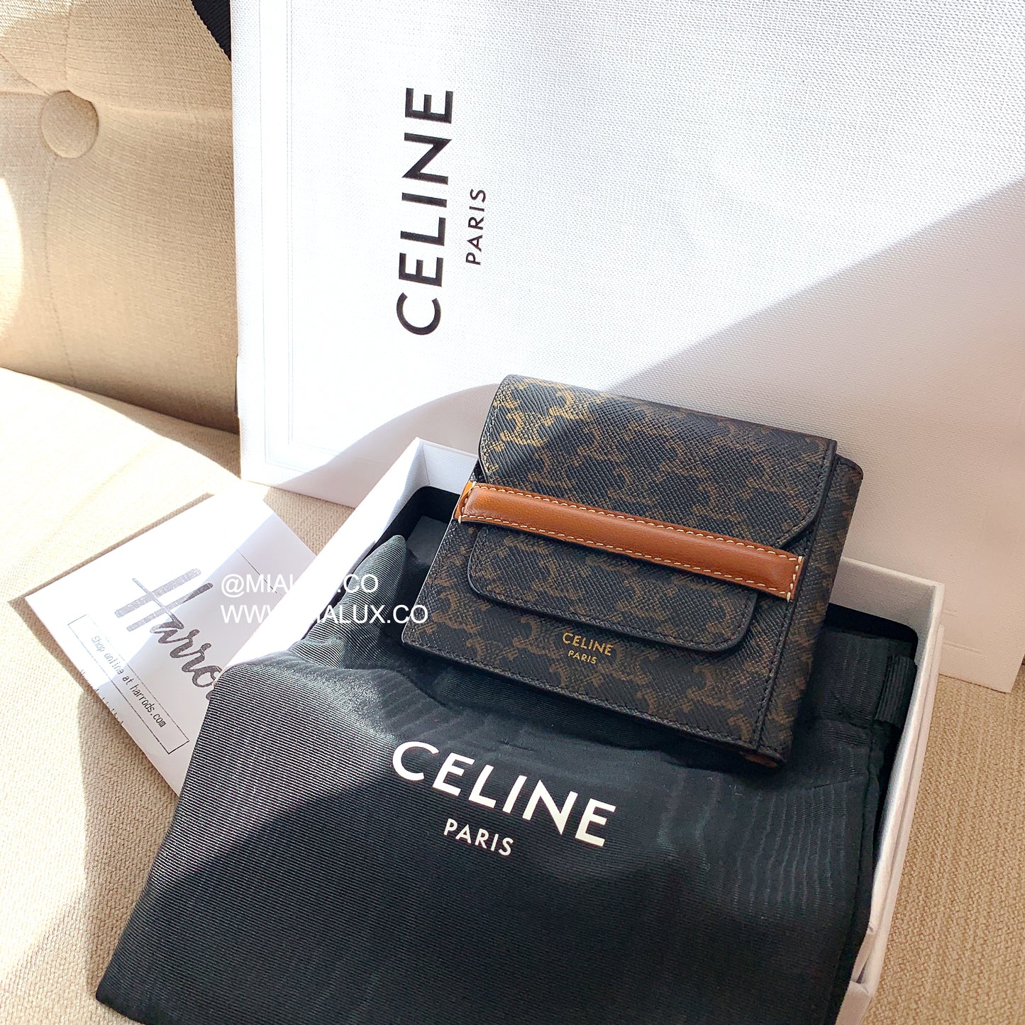 Celine▪️CARD HOLDER 卡夾包/320E330 🉐12550🇪🇺