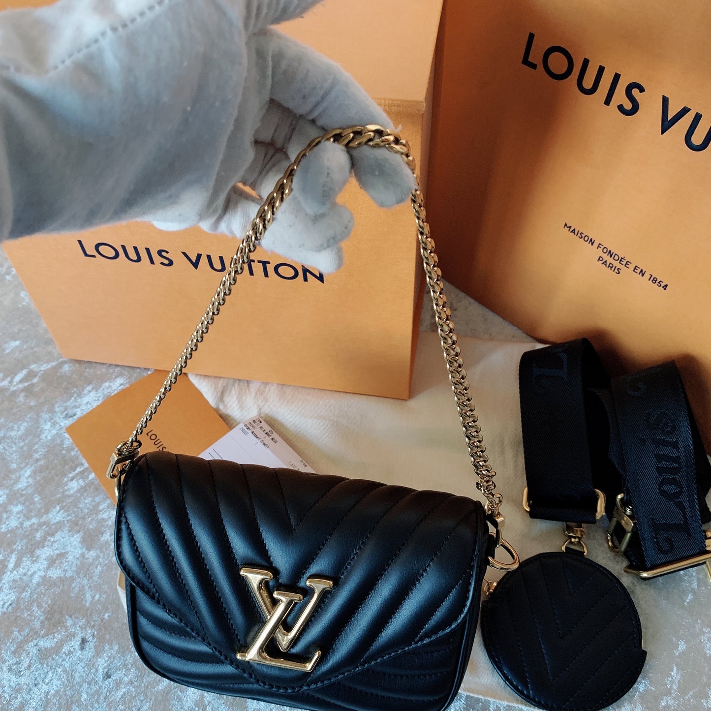 ❌LV▪️New Wave Multi Pochette 三合一翻蓋斜背包/1940 ✨🉐78600