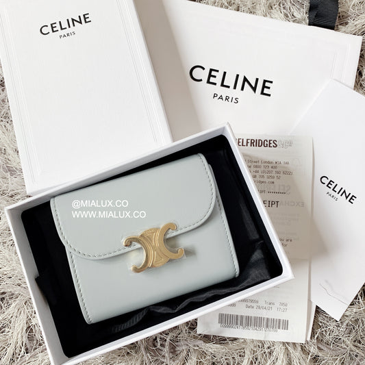 Celine TRIOMPHE 珍珠藍短夾/480E520 🉐19200🇪🇺