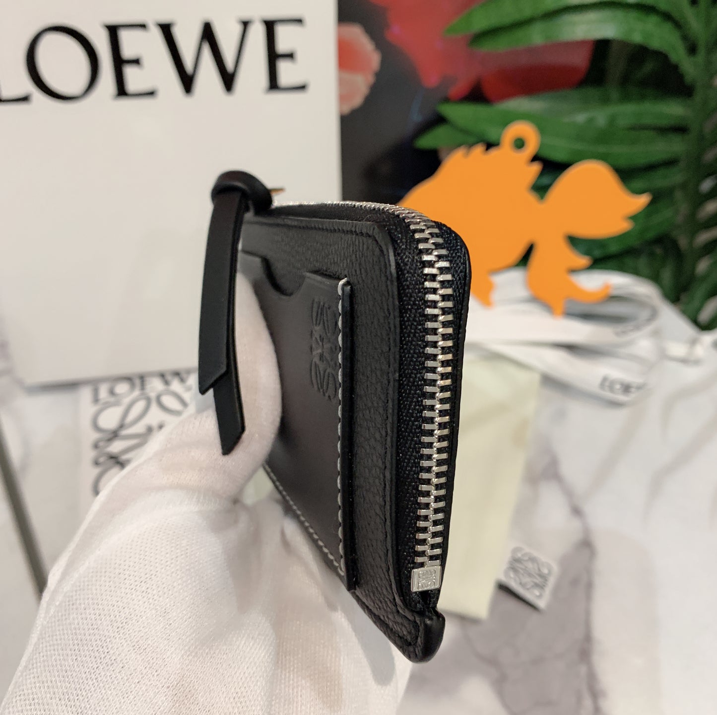 Loewe▪️Coin cardholder 軟粒面牛皮拉鍊卡包/295H266 💚折扣🉐11150