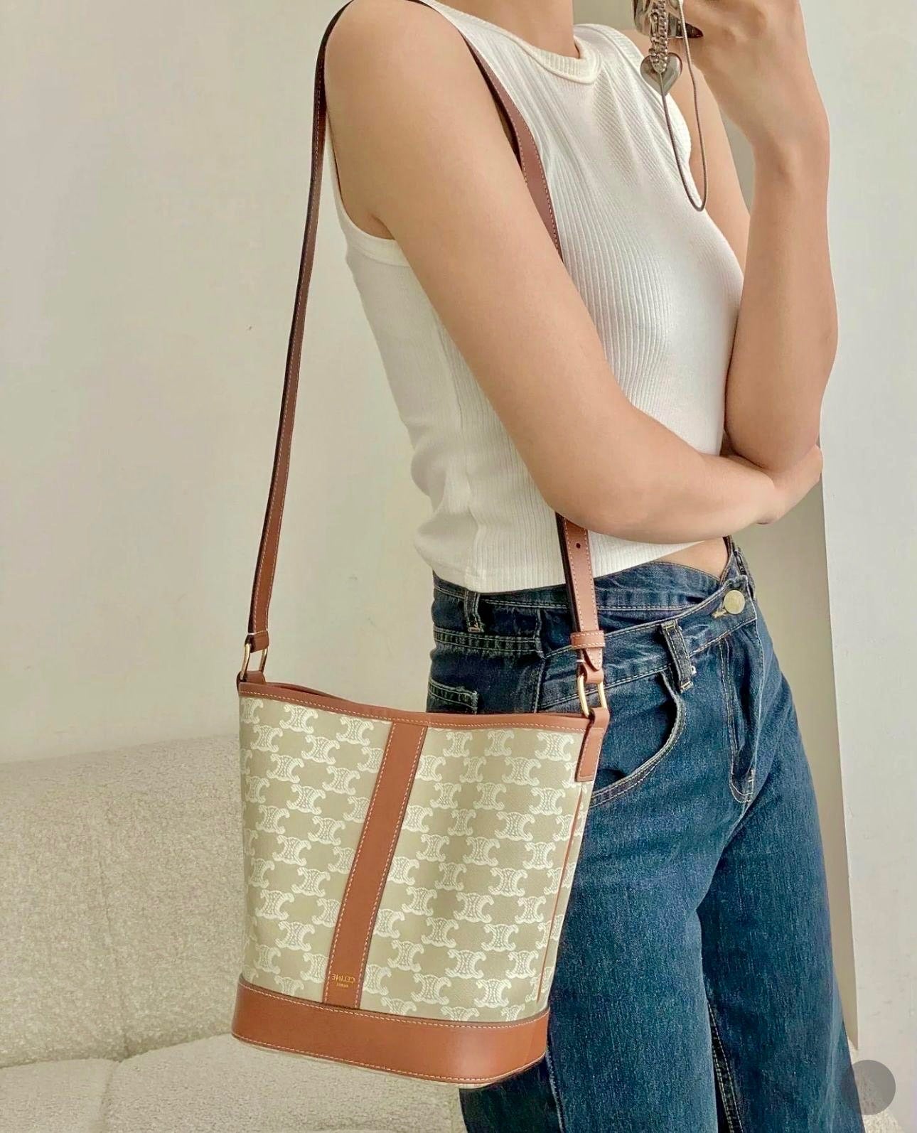 @Celine Outlet Bucket S 小款白老花水桶包
