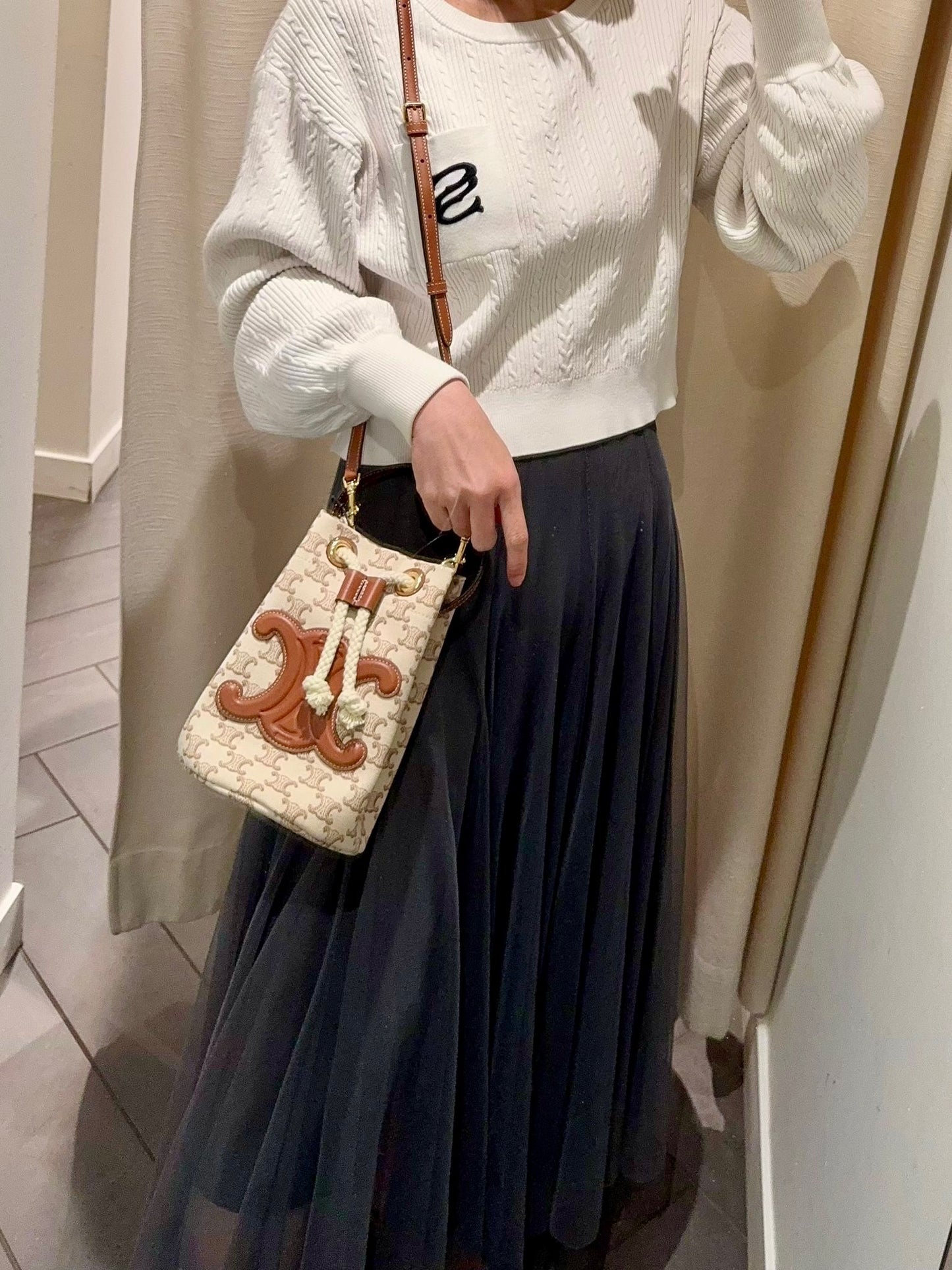 @Celine Outlet Teen Bucket 凱旋門白老花水桶包