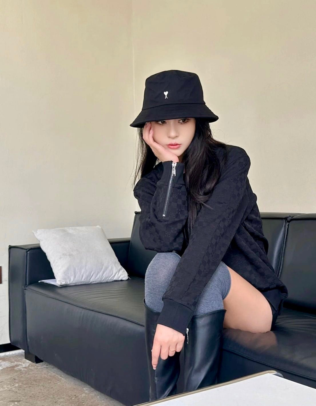 @Ami Outlet Bucket 黑色尼龍漁夫帽