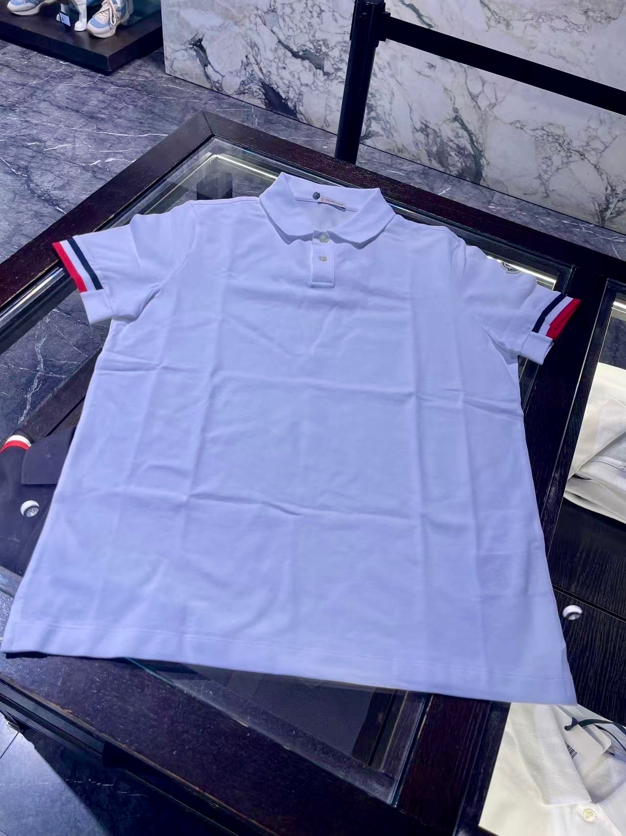 @Moncler Polo 男生款袖飾POLO上衣/230P154 🔔限時折🉐8430