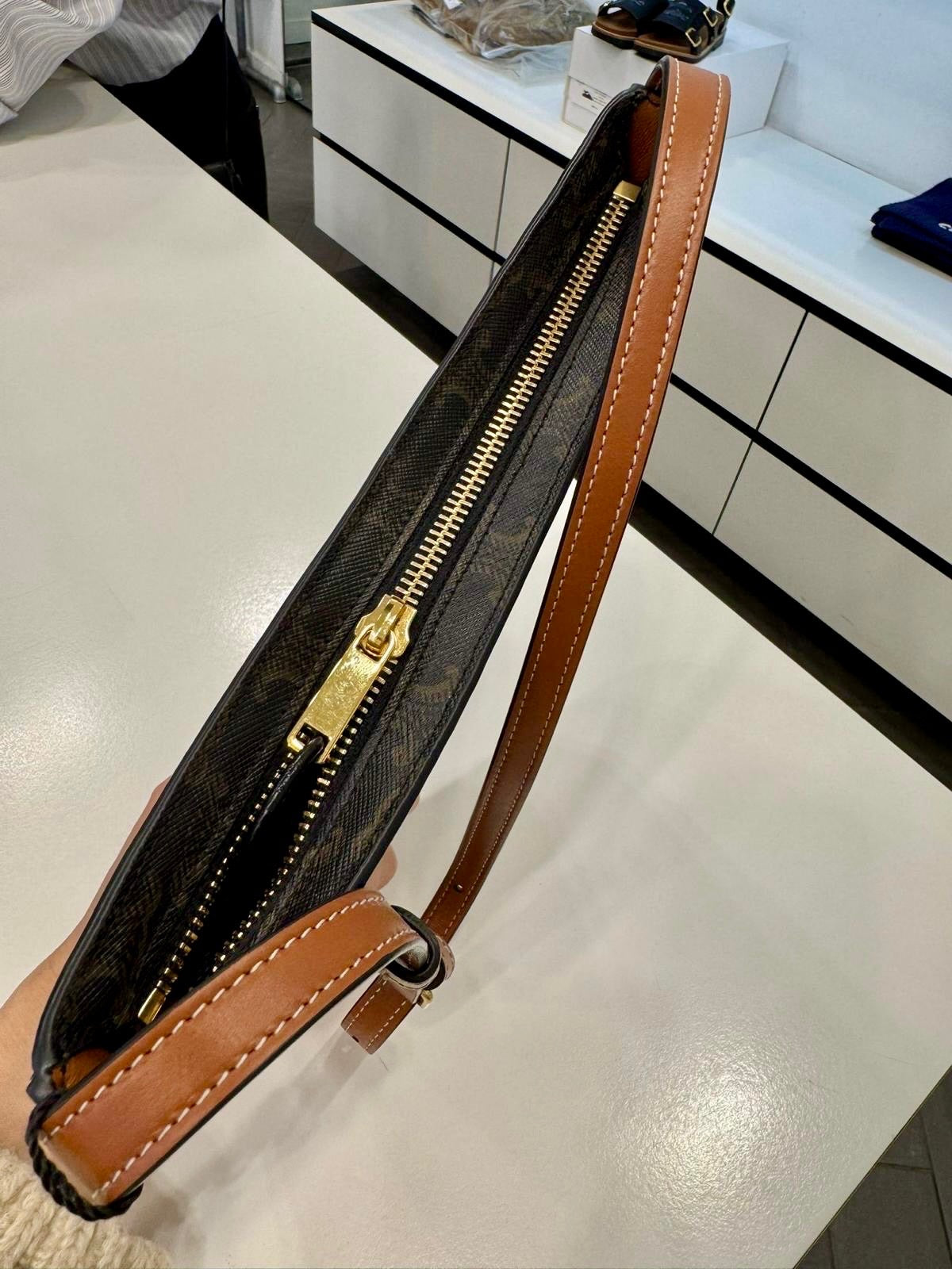@Celine Outlet Croque M 中款老花腋下包