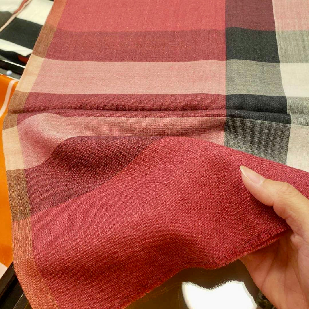 @Burberry Scarf 長條格紋羊毛圍巾/P200 🔥下殺🉐11000