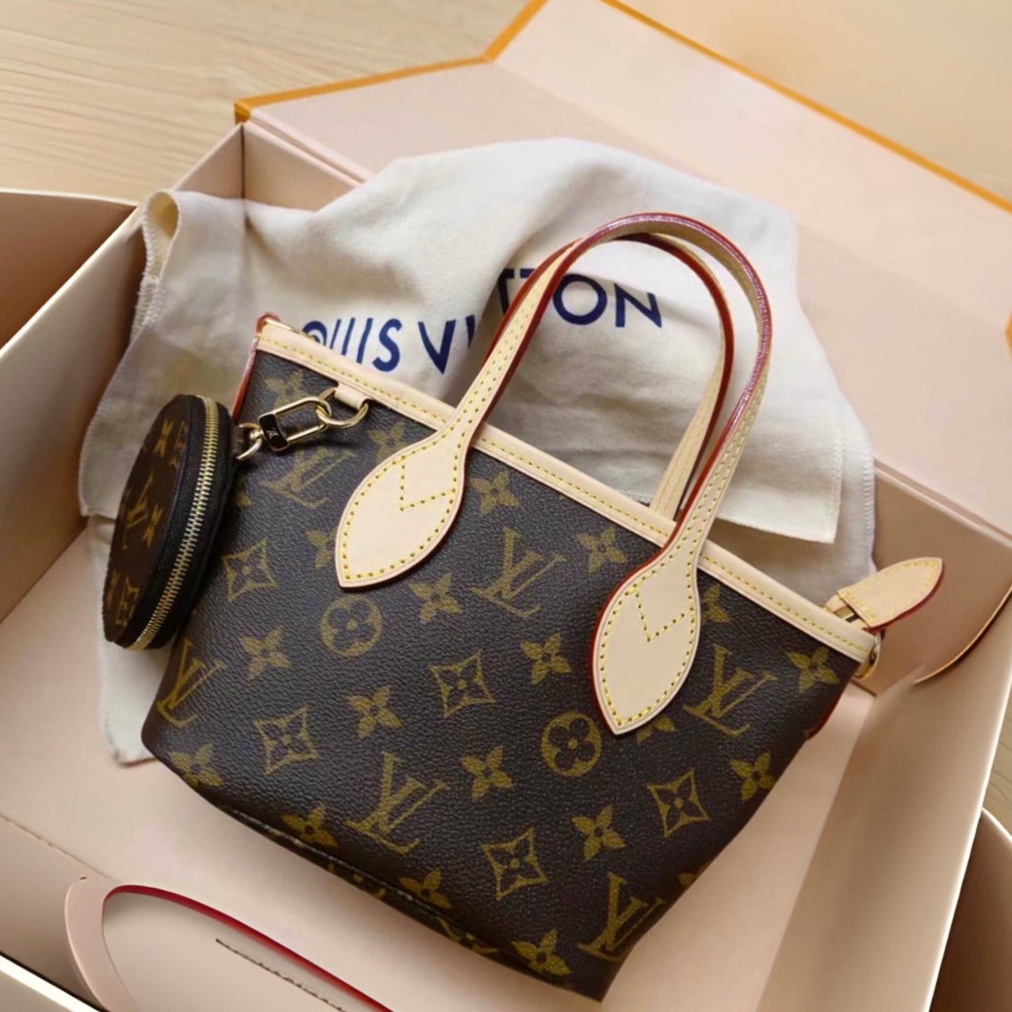 LV Neverfull BB 老花菜籃子/1640 ✨🉐68240