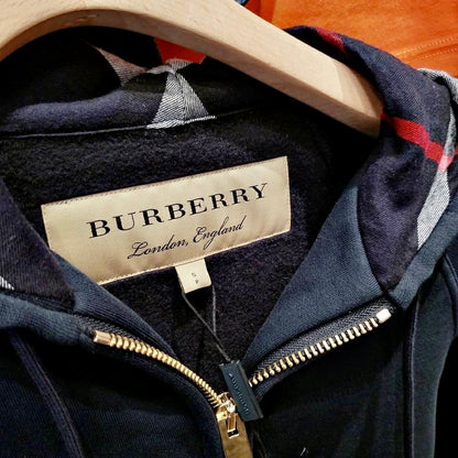 @Burberry Hoodie 女款連帽外套/P200 🔥下殺🉐11000