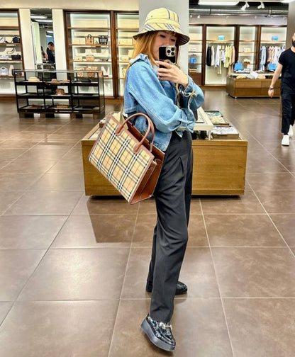 @Burberry Check Tote 中款格紋托特包/P1125 🔥下殺🉐51630