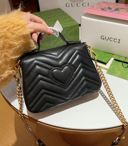 Gucci GG Marmont Handle Mini 醫生郵差包/1780 🉐72200