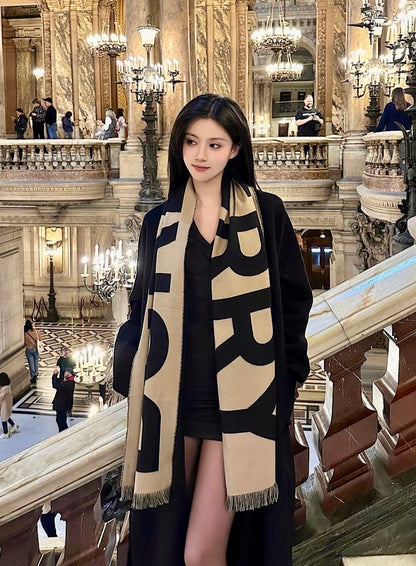 @Burberry Jacquard 羊毛字母圍巾/P290 🔥下殺🉐14050