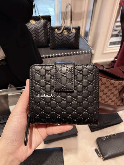 @Gucci Embossed Wallet 壓紋雙層拉鍊短夾/P230