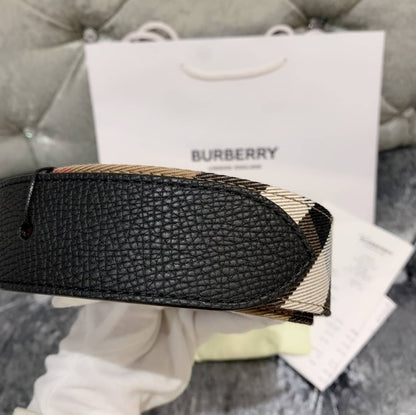 @Burberry Classic Belt 格紋雙面皮帶/P180 🔥下殺🉐9600