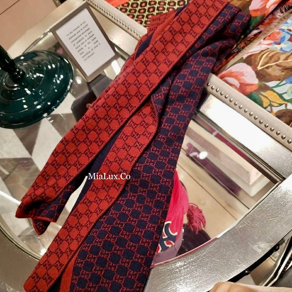 @Gucci New Lunicart Wool Scarf Long 男女款羊毛長條圍巾/P180