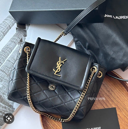 YSL Nolita Mini 水餃包/1110E1190 🉐39980🏷️